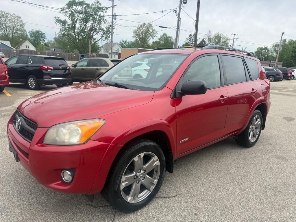 Toyota RAV4 FWD 4dr 4-cyl 4-Spd AT Sport (Natl) 2010