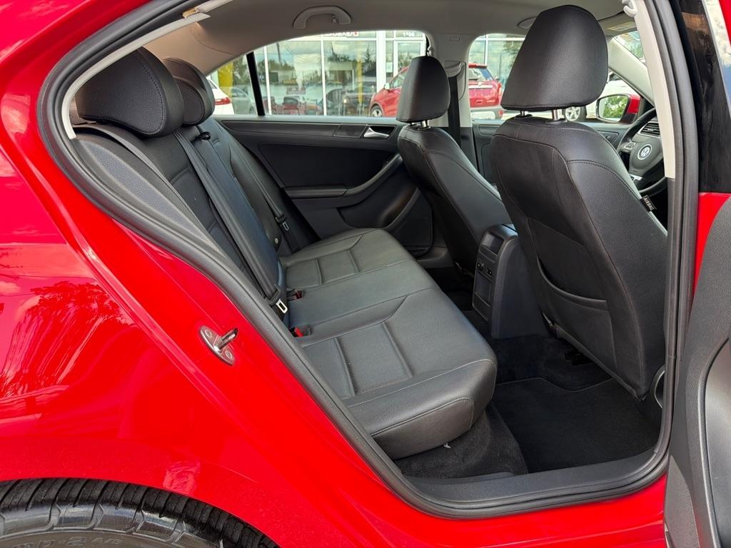 Volkswagen Jetta Sedan 4dr Auto SE 2012