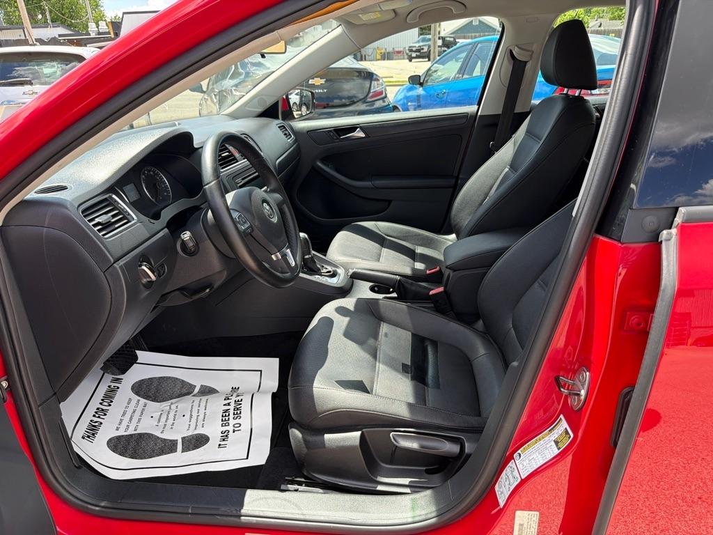 Volkswagen Jetta Sedan 4dr Auto SE 2012