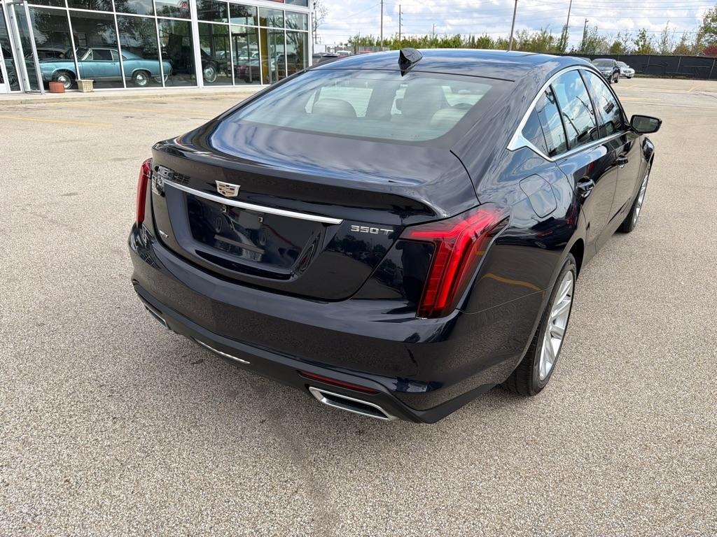 Cadillac CT5 4dr Sdn Luxury 2021