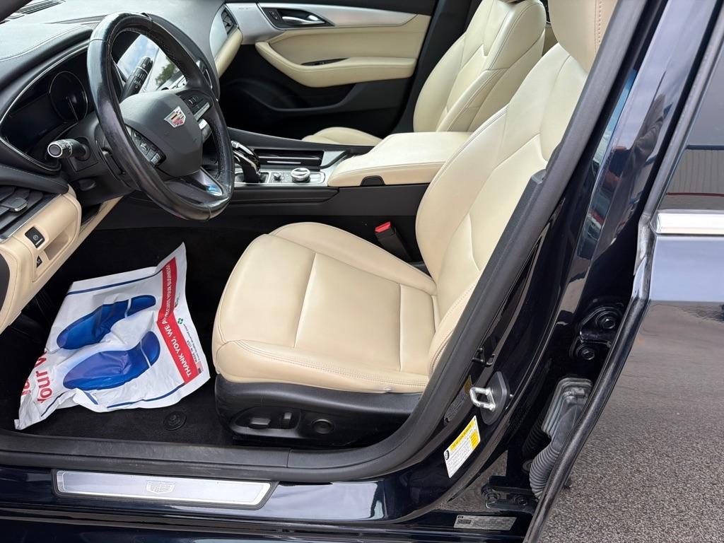 Cadillac CT5 4dr Sdn Luxury 2021
