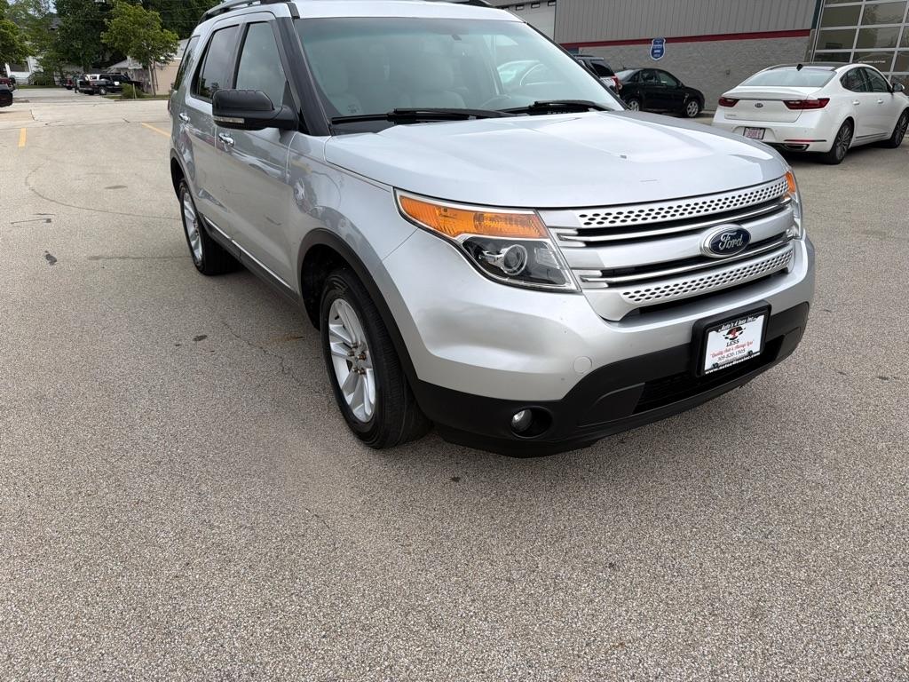 Ford Explorer 4WD 4dr XLT 2013