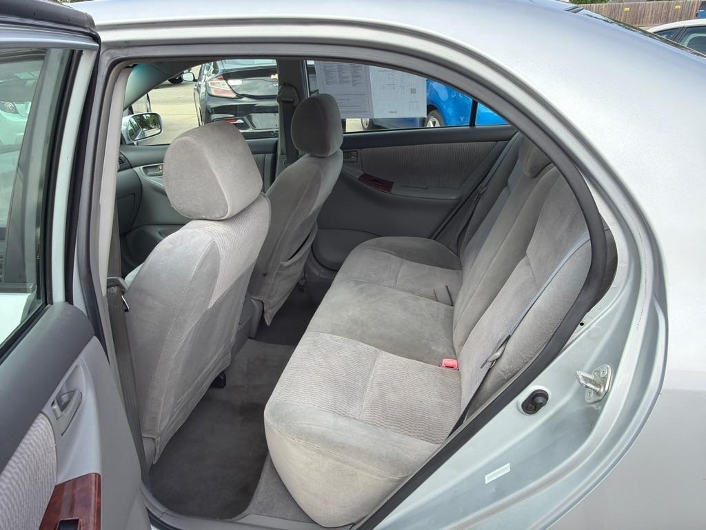 Toyota Corolla 4dr Sdn CE Manual (Natl) 2006