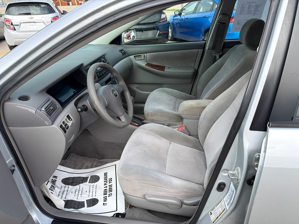 Toyota Corolla 4dr Sdn CE Manual (Natl) 2006