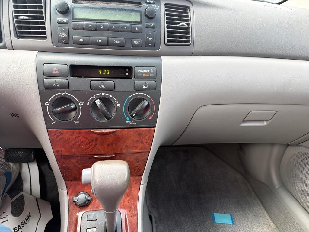 Toyota Corolla 4dr Sdn CE Manual (Natl) 2006