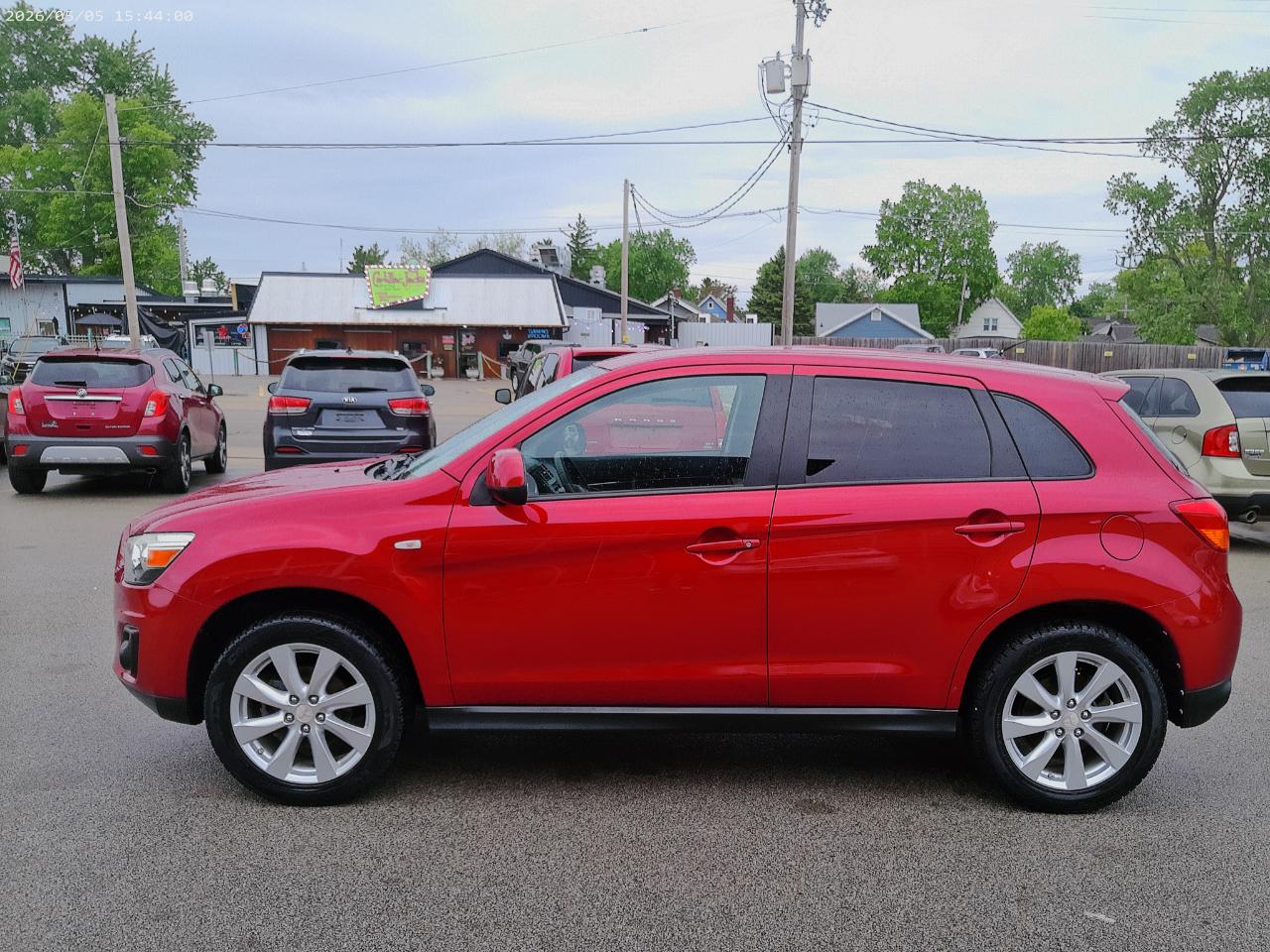 Mitsubishi Outlander Sport AWD 4dr CVT ES 2014