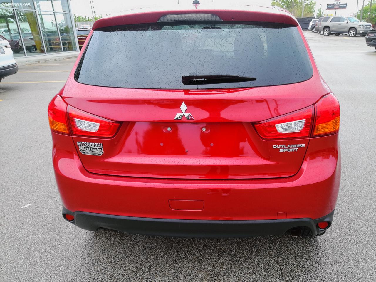 Mitsubishi Outlander Sport AWD 4dr CVT ES 2014
