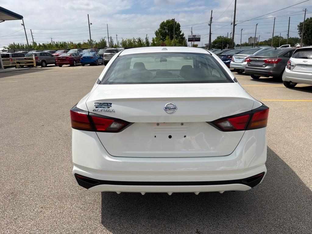 Nissan Altima 2.5 S Sedan 2020