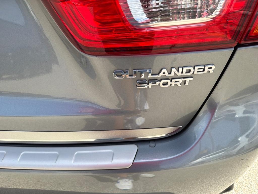 Mitsubishi Outlander Sport AWD 4dr CVT LE 2013