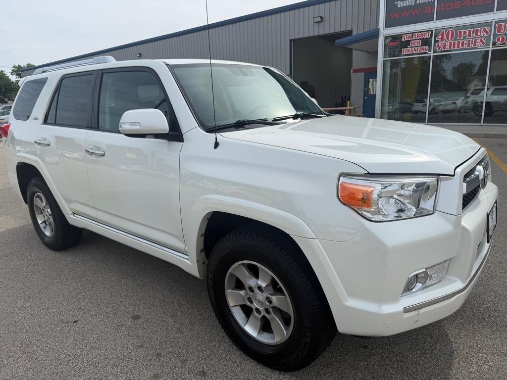 Toyota 4Runner 4WD 4dr V6 Limited (Natl) 2010