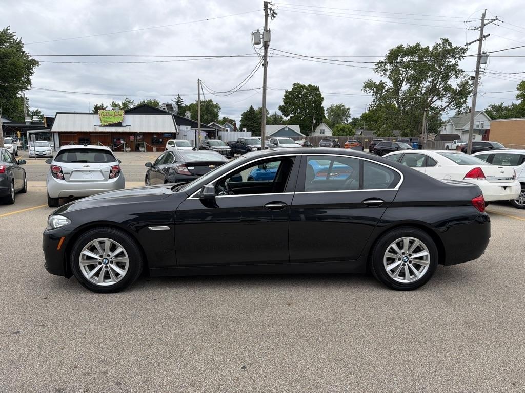 BMW 5 Series 4dr Sdn 528i xDrive AWD 2015