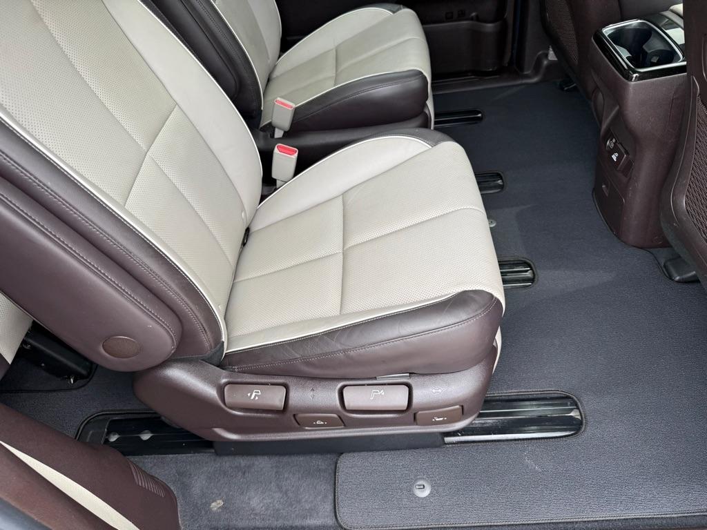 Kia Sedona 4dr Wgn SX-L 2015