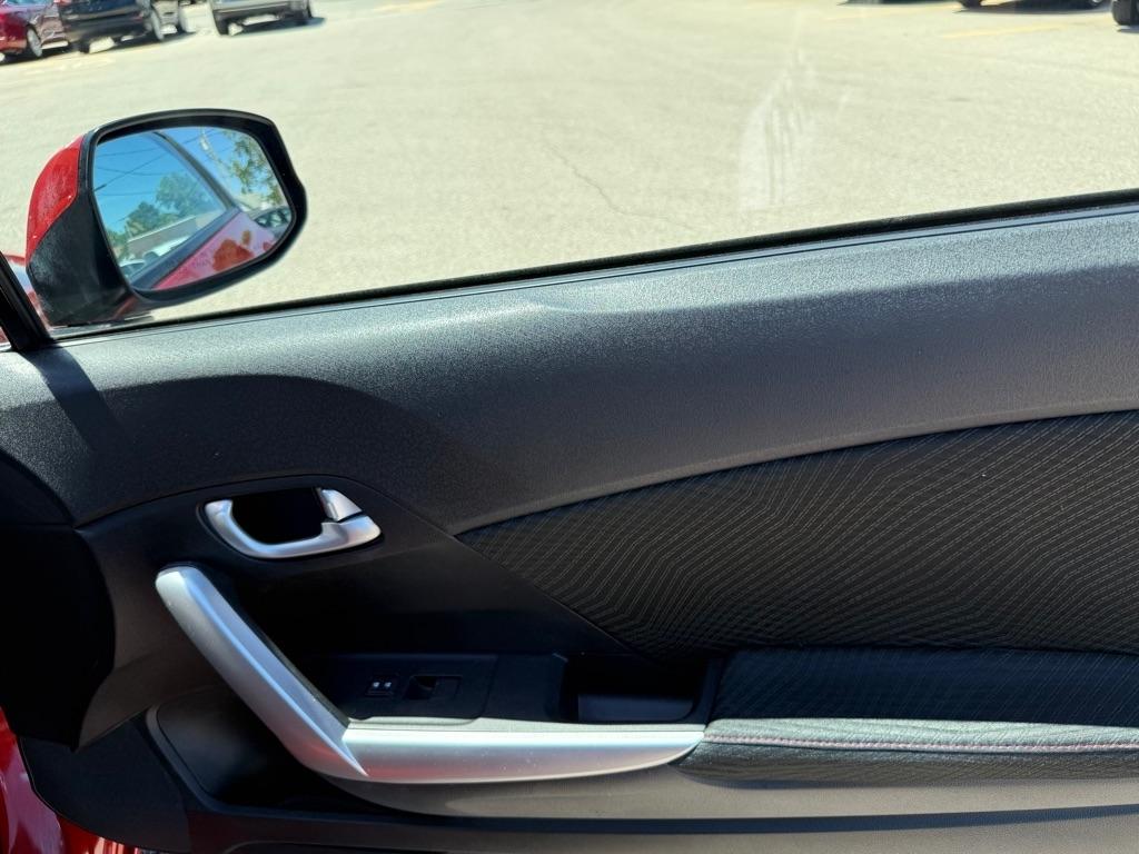 Honda Civic Cpe 2dr Man Si 2012