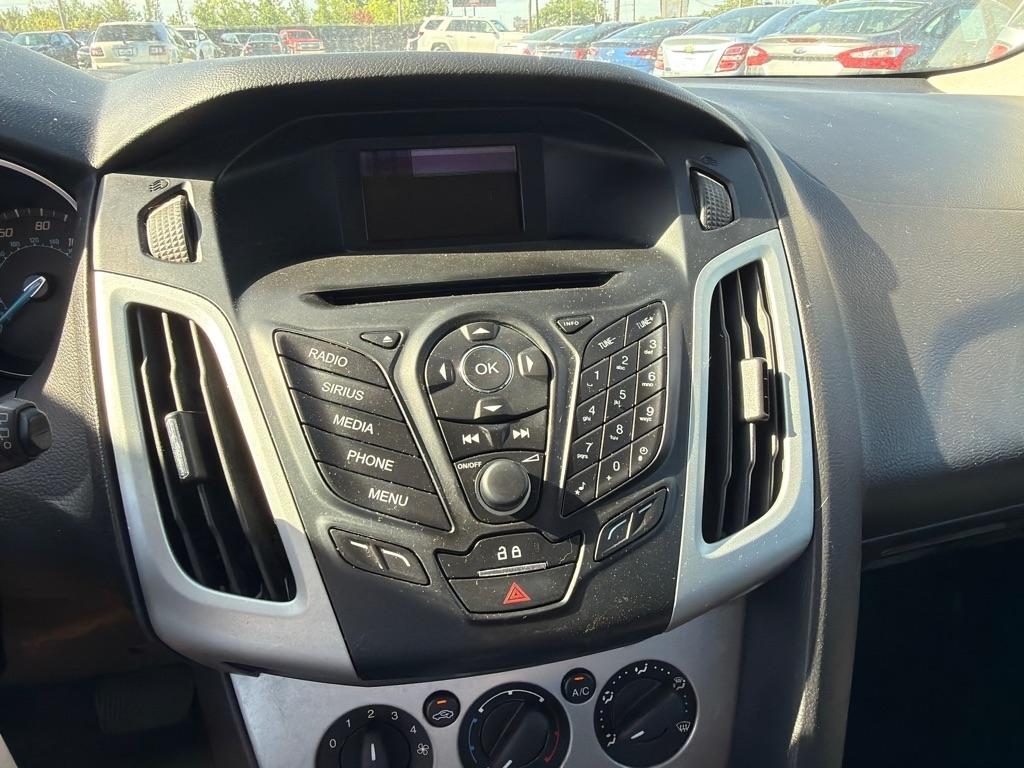 Ford Focus 5dr HB SE 2014