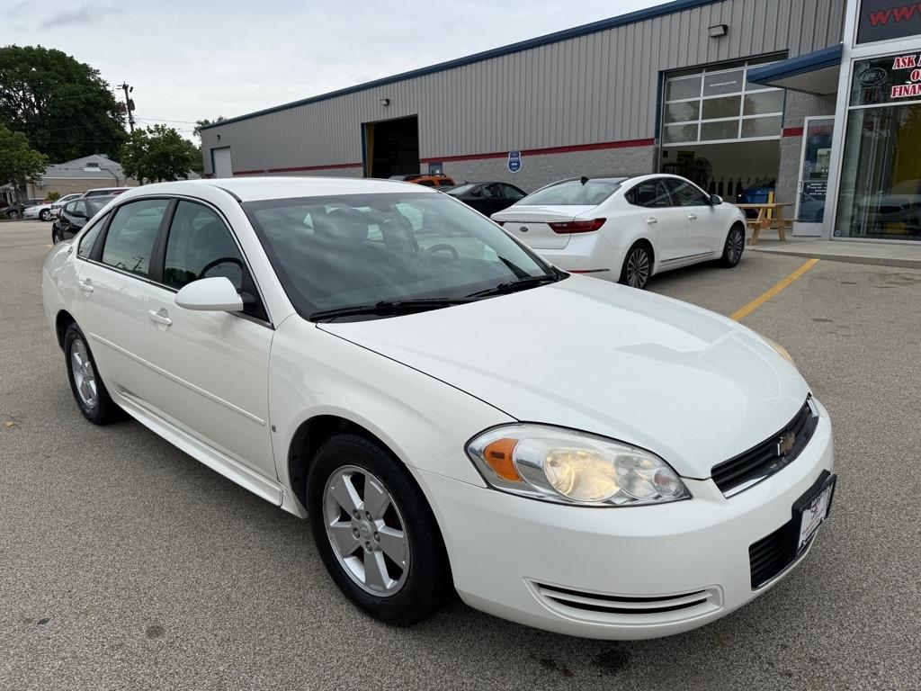 Chevrolet Impala 4dr Sdn 3.5L LT 2009