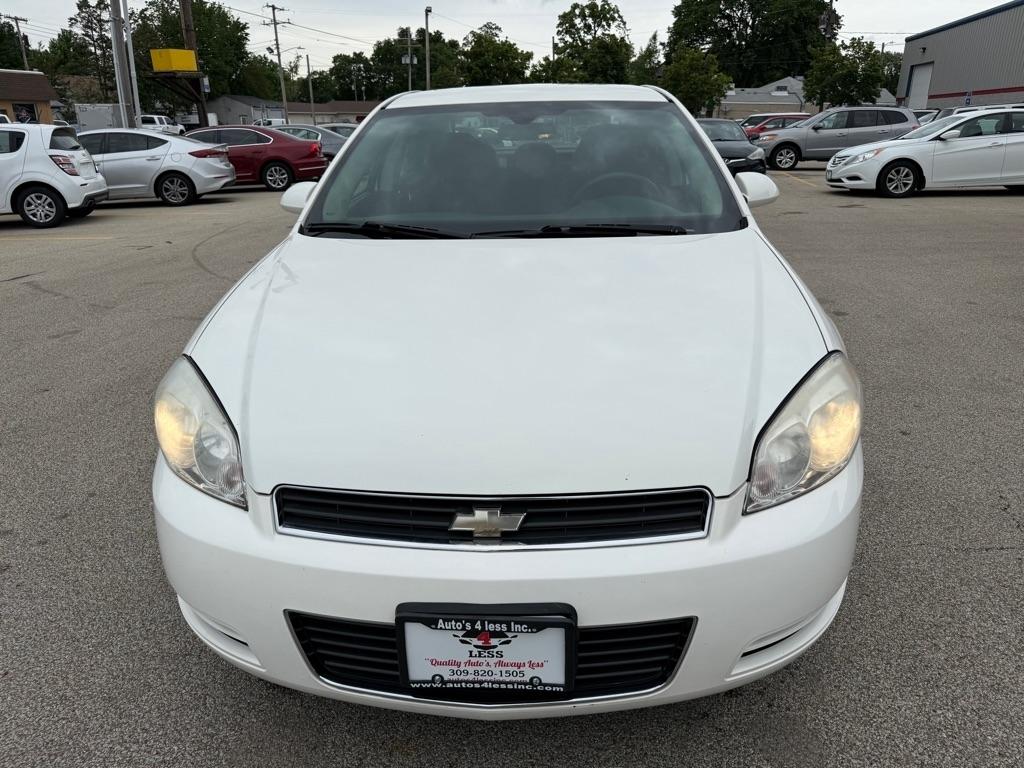 Chevrolet Impala 4dr Sdn 3.5L LT 2009