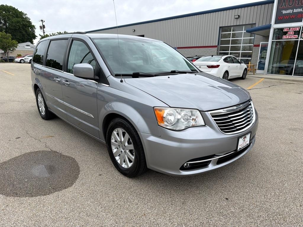 Chrysler Town & Country 4dr Wgn Touring 2013
