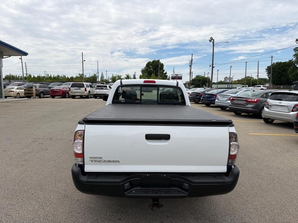 Toyota Tacoma 2WD Reg I4 MT (Natl) 2009