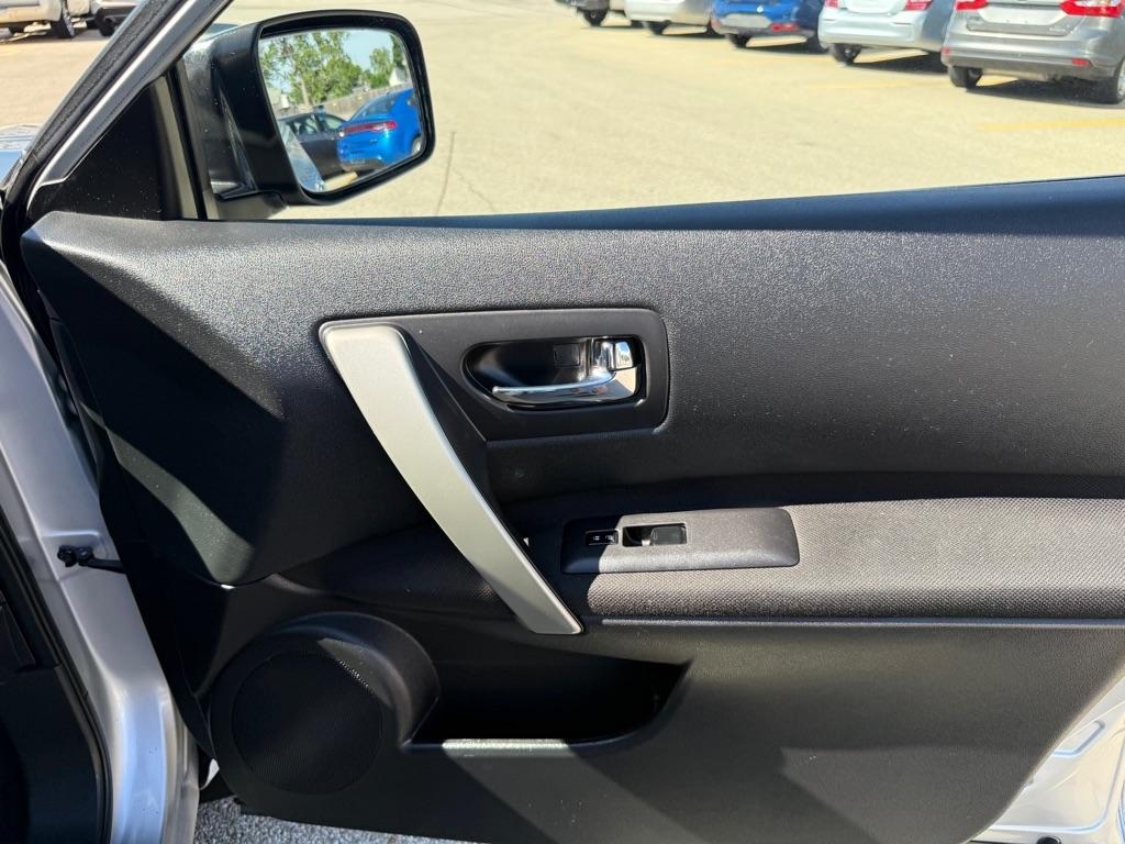 Nissan Rogue AWD 4dr S 2013