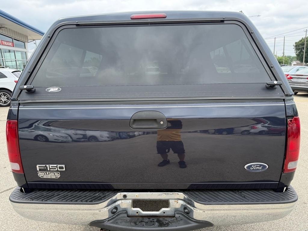 Ford F-150 Supercab 139" XL 2001