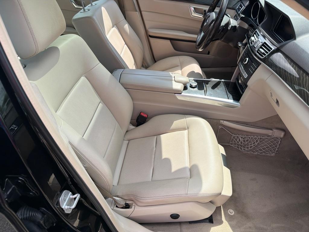 Mercedes-Benz E-Class 4dr Sdn E 350 Luxury 4MATIC 2016