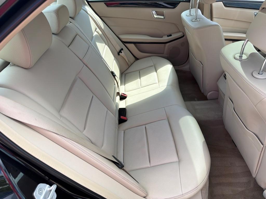 Mercedes-Benz E-Class 4dr Sdn E 350 Luxury 4MATIC 2016