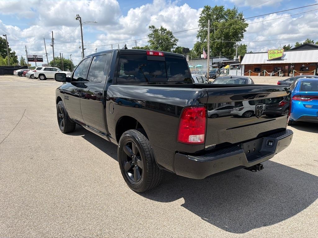 RAM 1500 Big Horn 4x4 Crew Cab 5'7" Box 2018