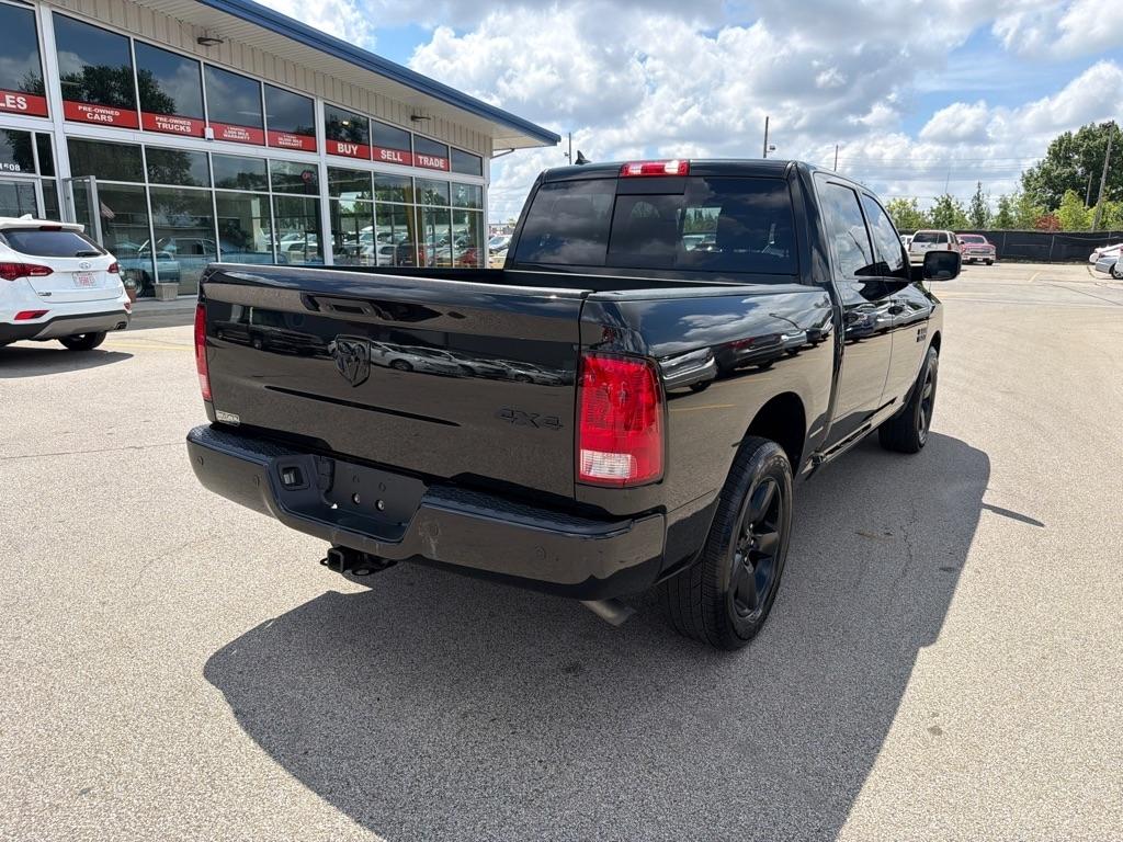 RAM 1500 Big Horn 4x4 Crew Cab 5'7" Box 2018