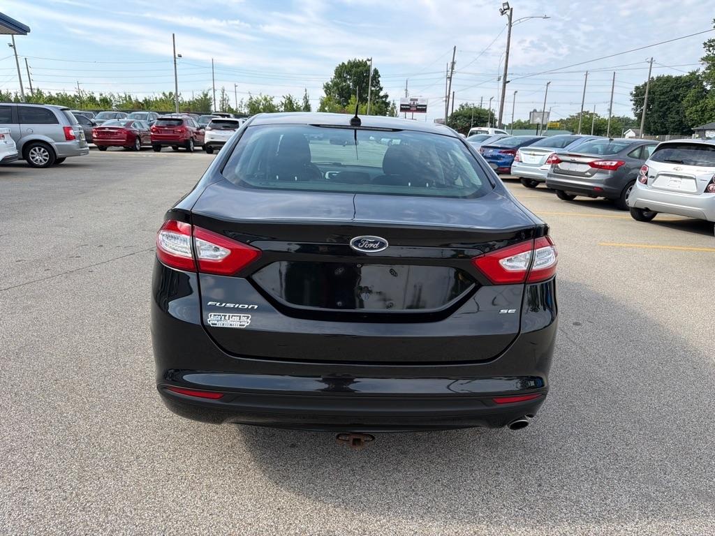 Ford Fusion 4dr Sdn SE FWD 2015