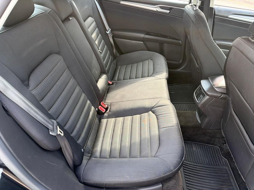 Ford Fusion 4dr Sdn SE FWD 2015