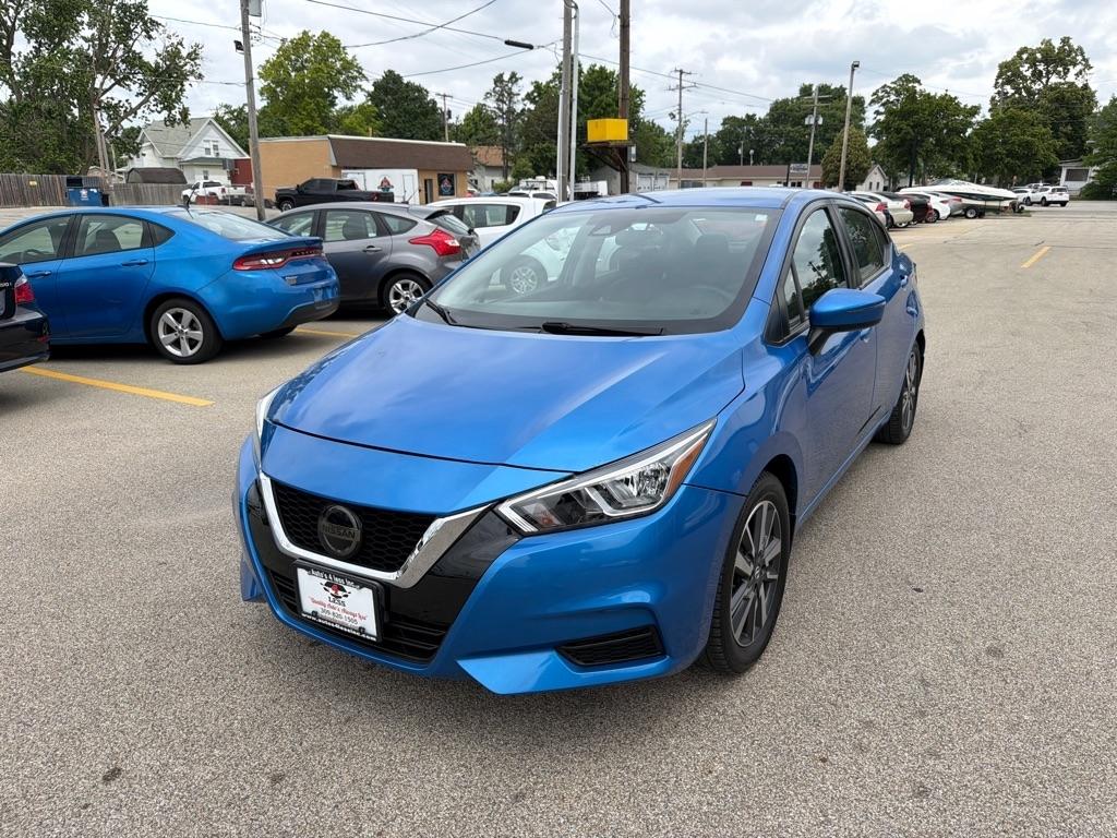 Nissan Versa SV CVT 2020