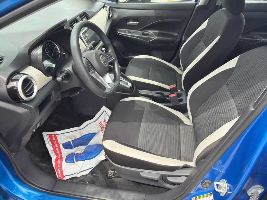 Nissan Versa SV CVT 2020