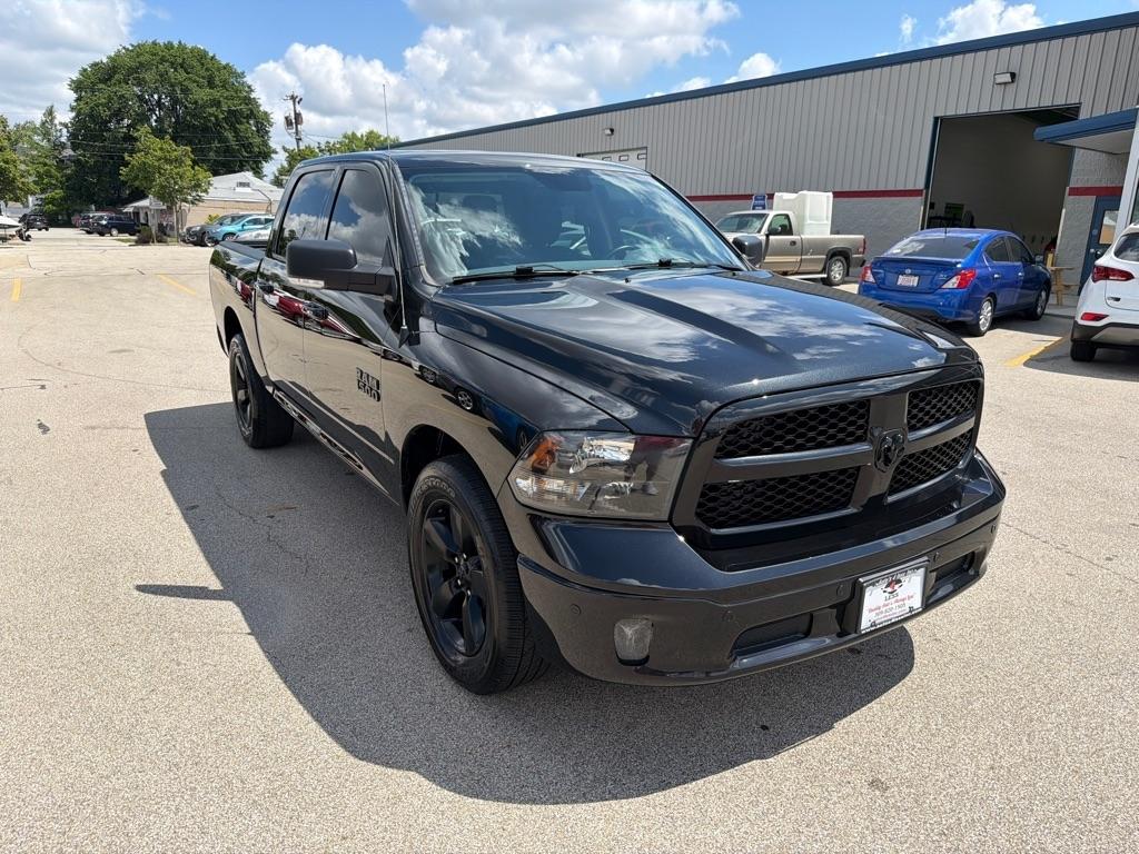 RAM 1500 Big Horn 4x4 Crew Cab 5'7" Box 2018