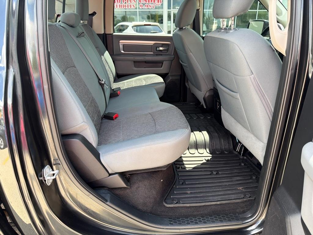 RAM 1500 Big Horn 4x4 Crew Cab 5'7" Box 2018