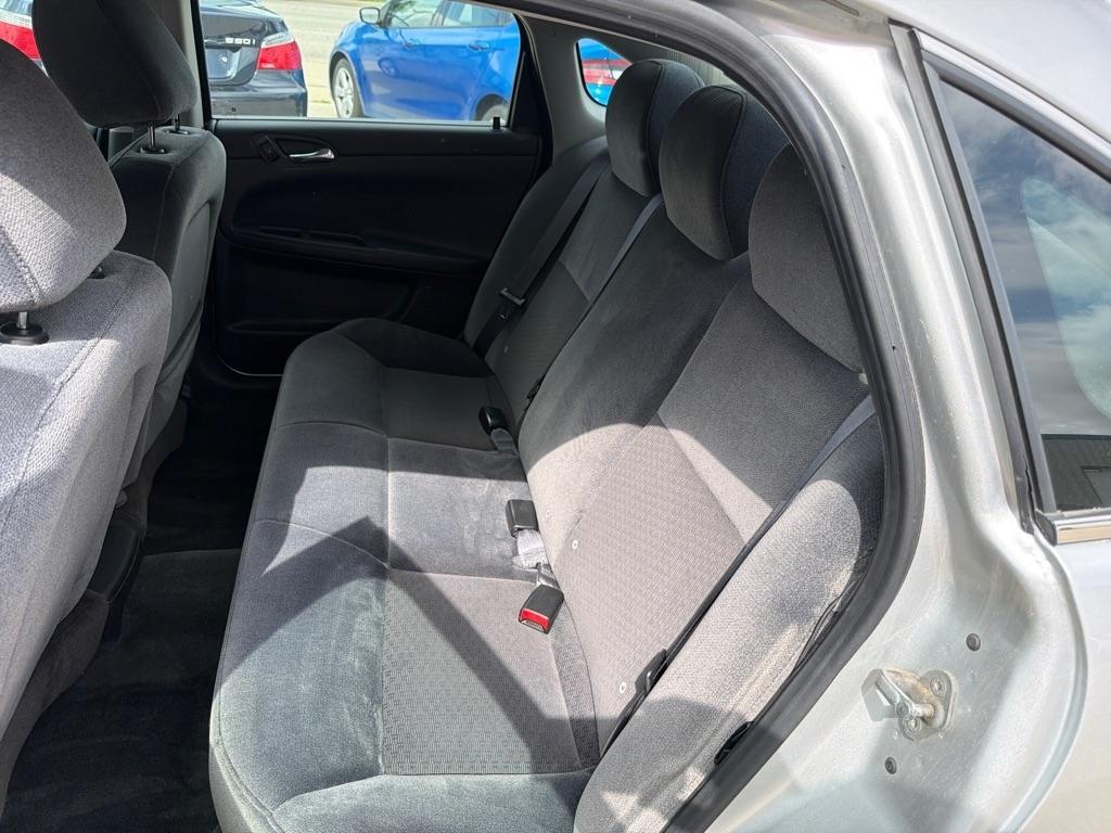 Chevrolet Impala 4dr Sdn LS Fleet 2011