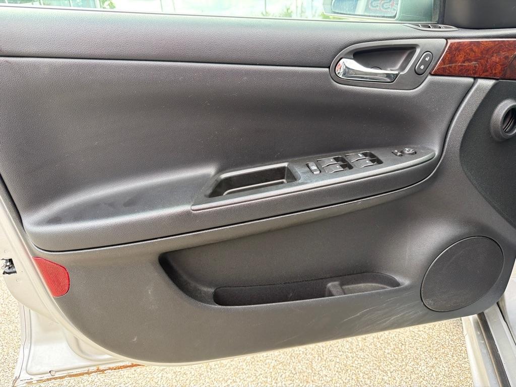 Chevrolet Impala 4dr Sdn LS Fleet 2011