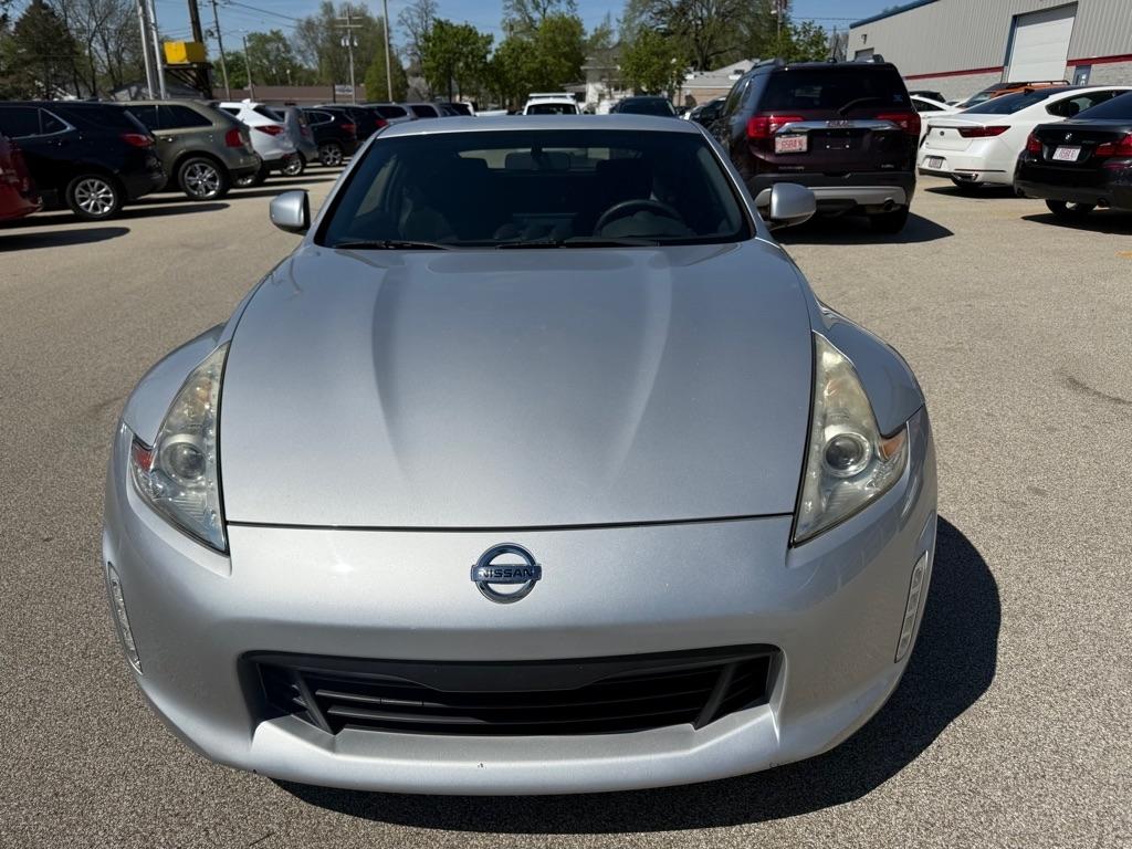 Nissan 370Z 2dr Cpe Auto 2015