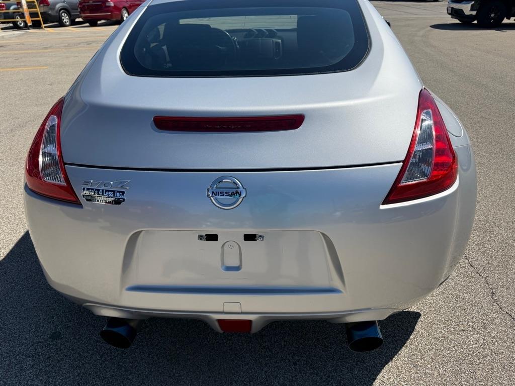 Nissan 370Z 2dr Cpe Auto 2015