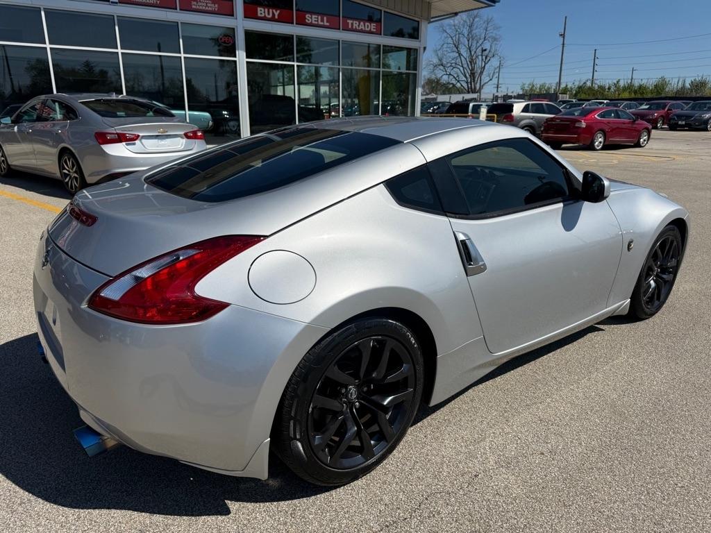 Nissan 370Z 2dr Cpe Auto 2015