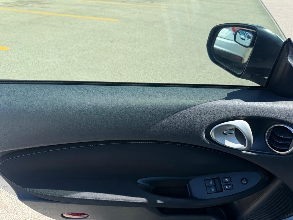 Nissan 370Z 2dr Cpe Auto 2015