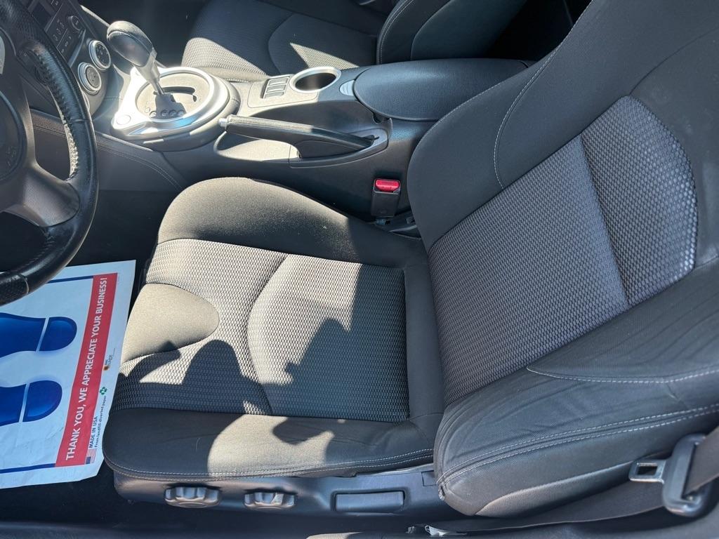 Nissan 370Z 2dr Cpe Auto 2015