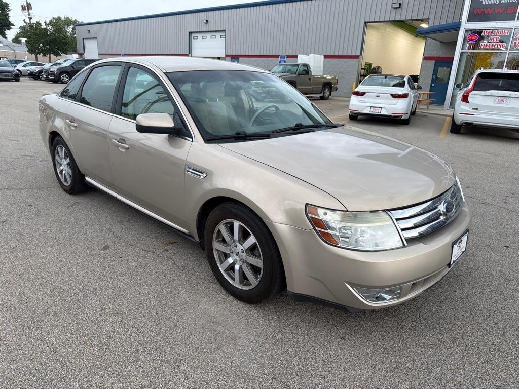 Ford Taurus 4dr Sdn SEL FWD 2008