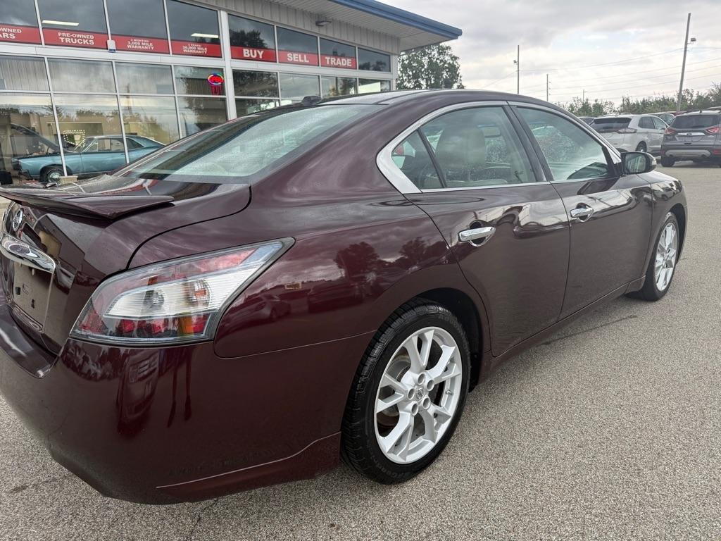 Nissan Maxima 4dr Sdn 3.5 SV w/Premium Pkg 2014
