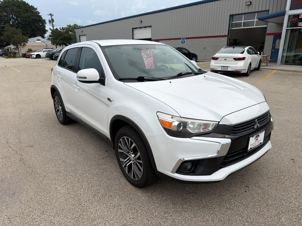 Mitsubishi Outlander Sport ES 2.0 CVT 2017