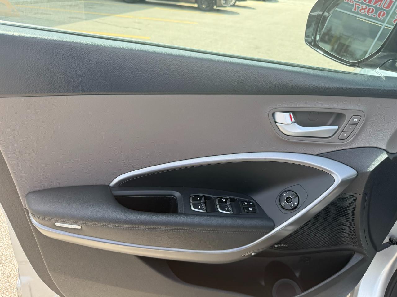 Hyundai Santa Fe AWD 4dr Limited *Ltd Avail* 2014