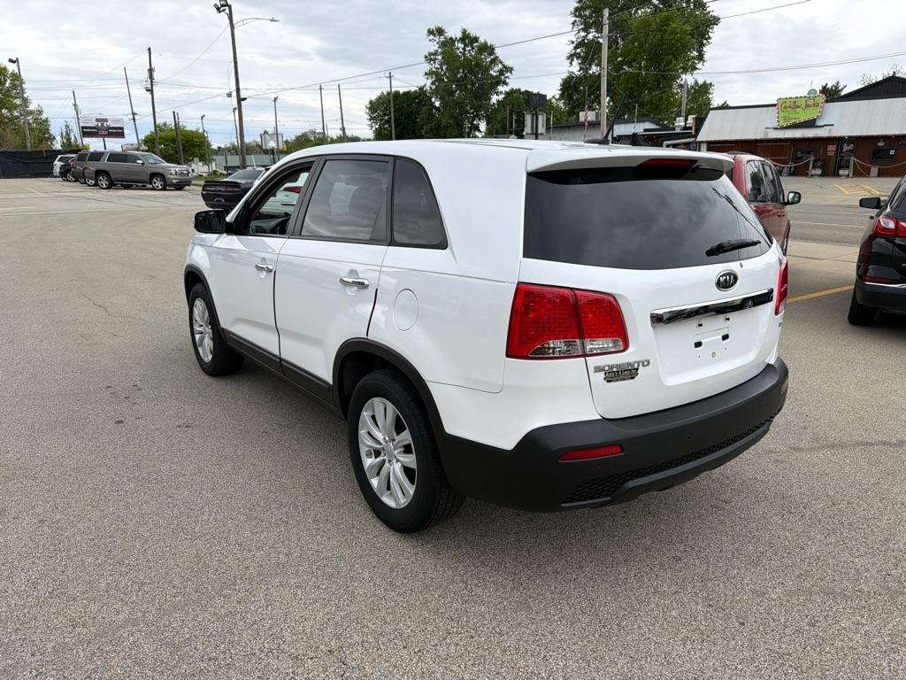 Kia Sorento 2WD 4dr I4 EX 2011