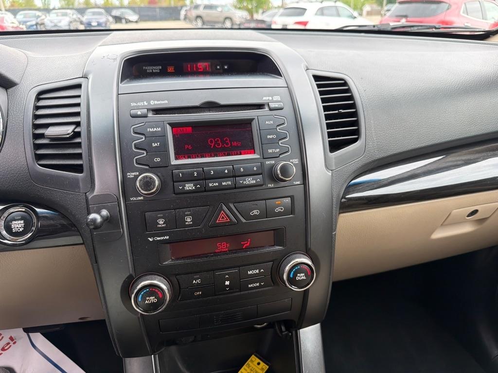 Kia Sorento 2WD 4dr I4 EX 2011