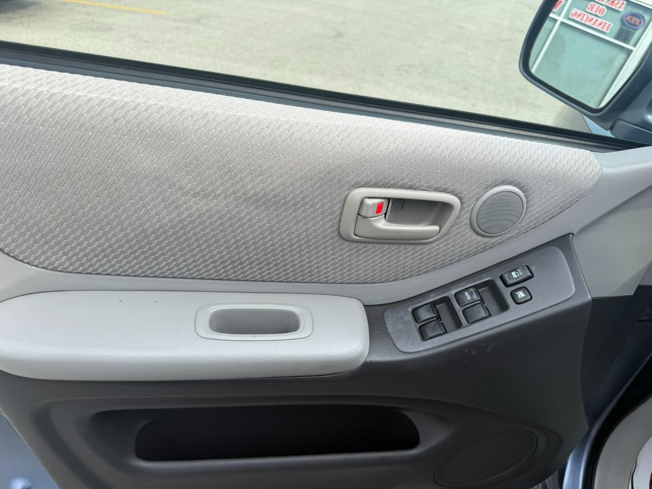 Toyota Highlander 4dr 4-Cyl (Natl) 2006
