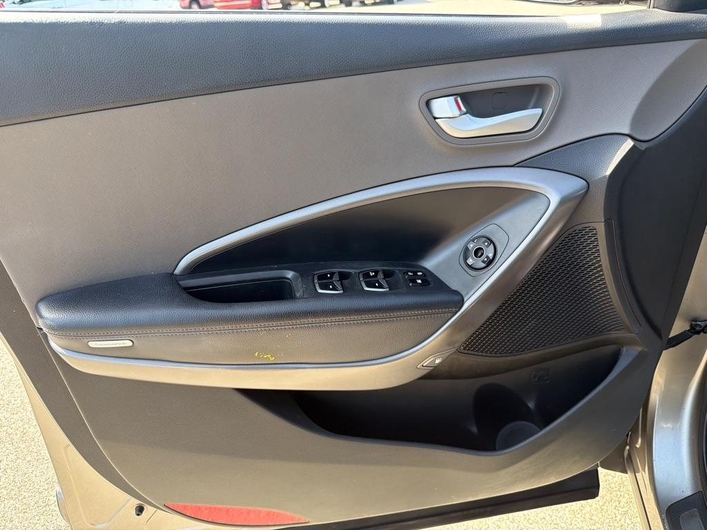 Hyundai Santa Fe FWD 4dr Sport 2013