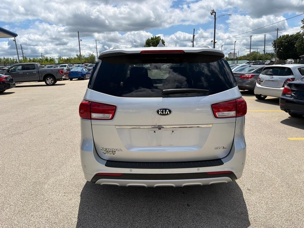 Kia Sedona 4dr Wgn SX-L 2015